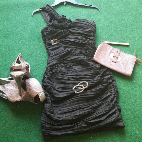 ✅City Triangles Bodycon Party Dress Size 4 - Picture 2 of 4